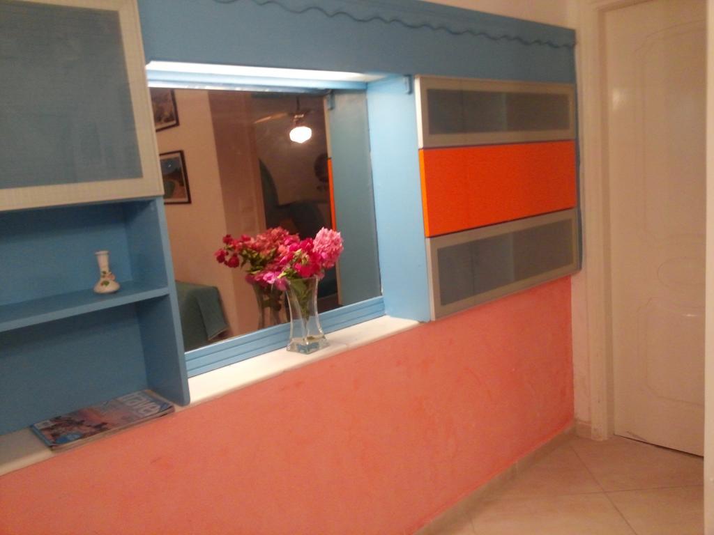 Bouganville Αpartments Adamantas  Pokoj fotografie