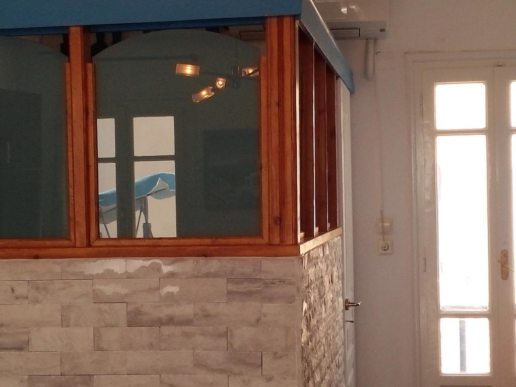 Bouganville Αpartments Adamantas  Pokoj fotografie