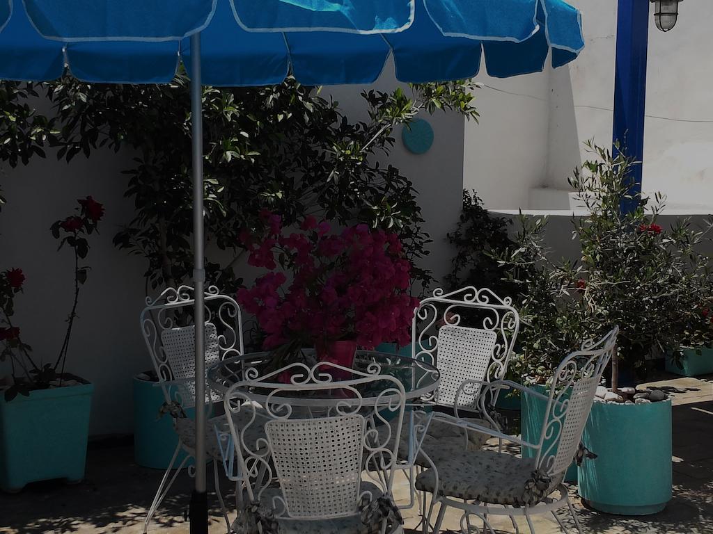 Bouganville Αpartments Adamantas  Pokoj fotografie